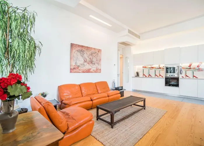 Spacious & Bright In Cais Sodre * Lissabon