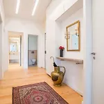 公寓 Spacious & Bright In Cais Sodre