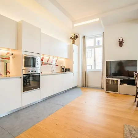Appartement Spacious & Bright In Cais Sodre Lisboa