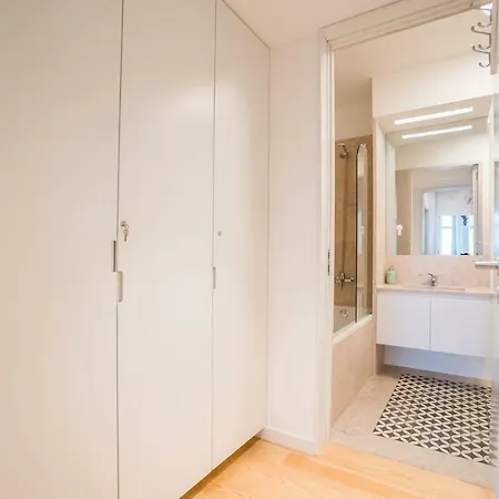 Appartement Spacious & Bright In Cais Sodre *